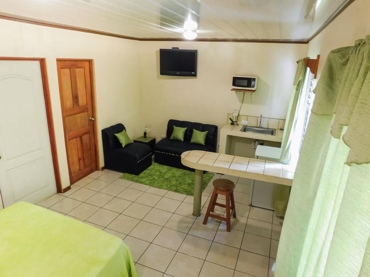 Hotel Amjeco San Isidro De El General Eksteriør bilde