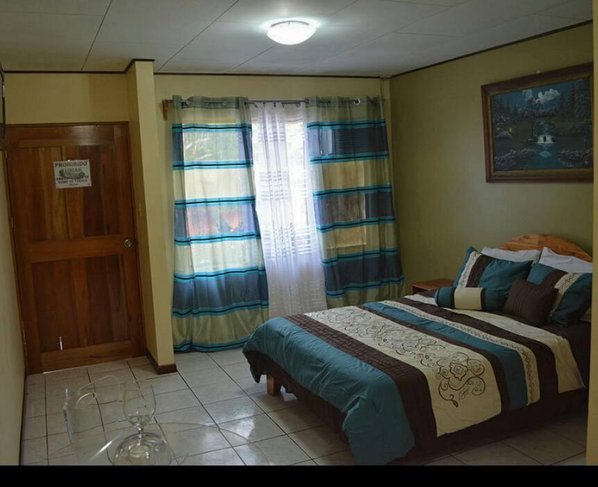 Hotel Amjeco San Isidro De El General Eksteriør bilde